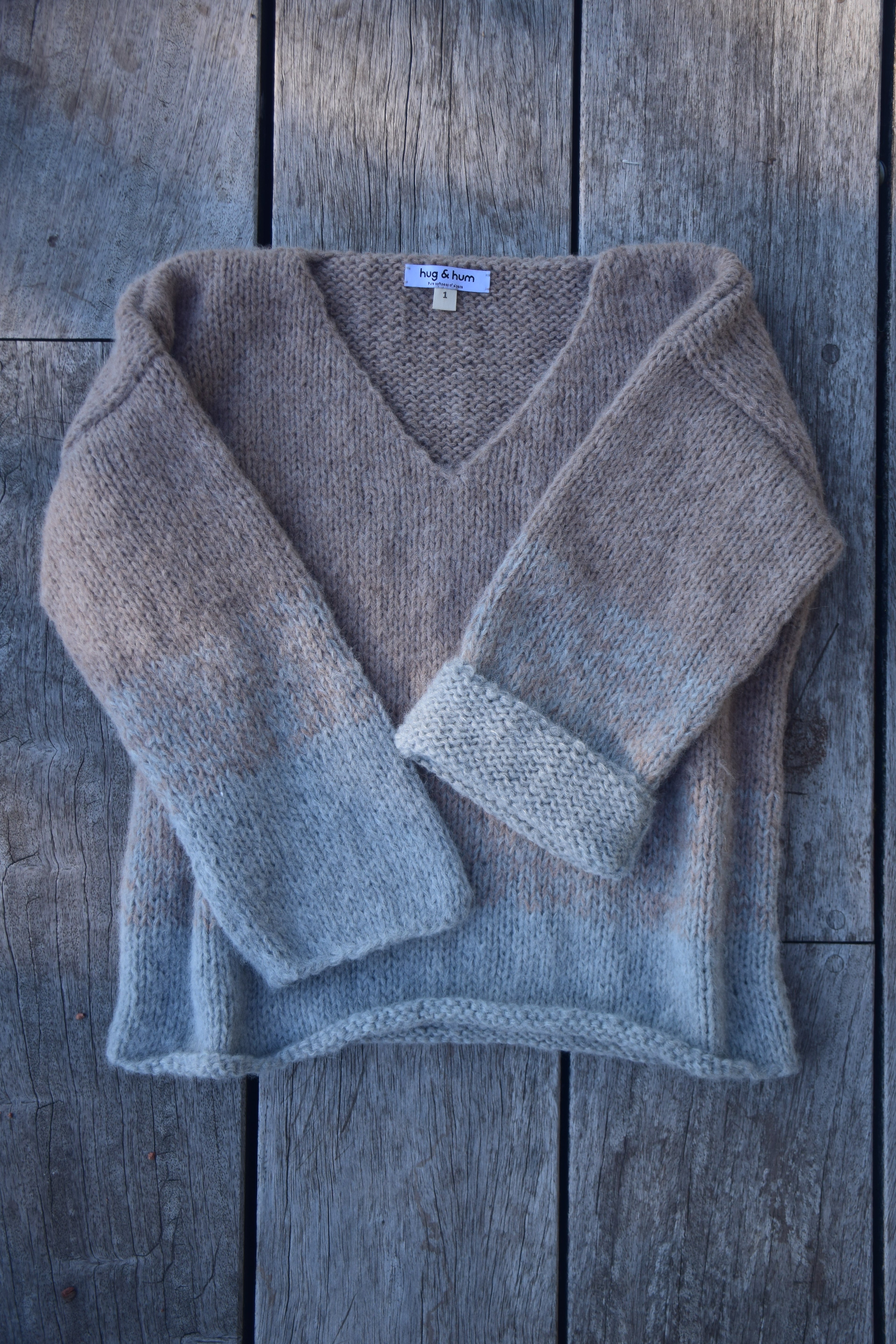 Eloïse dégradé  alpaca v-sweater