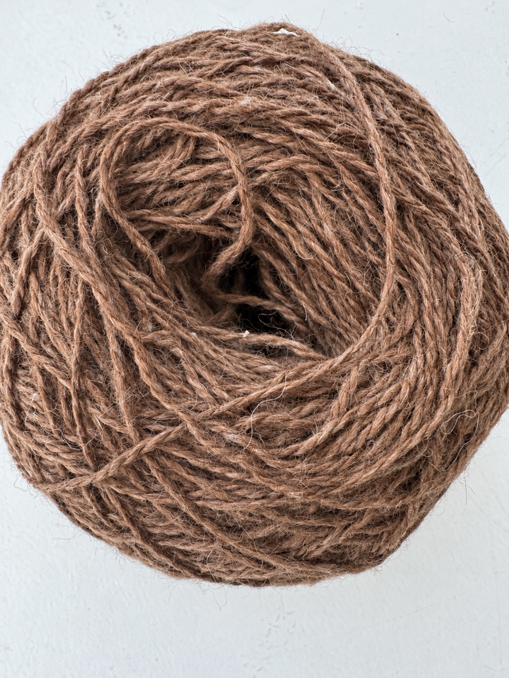Mandel Fingering-garen - 100g
