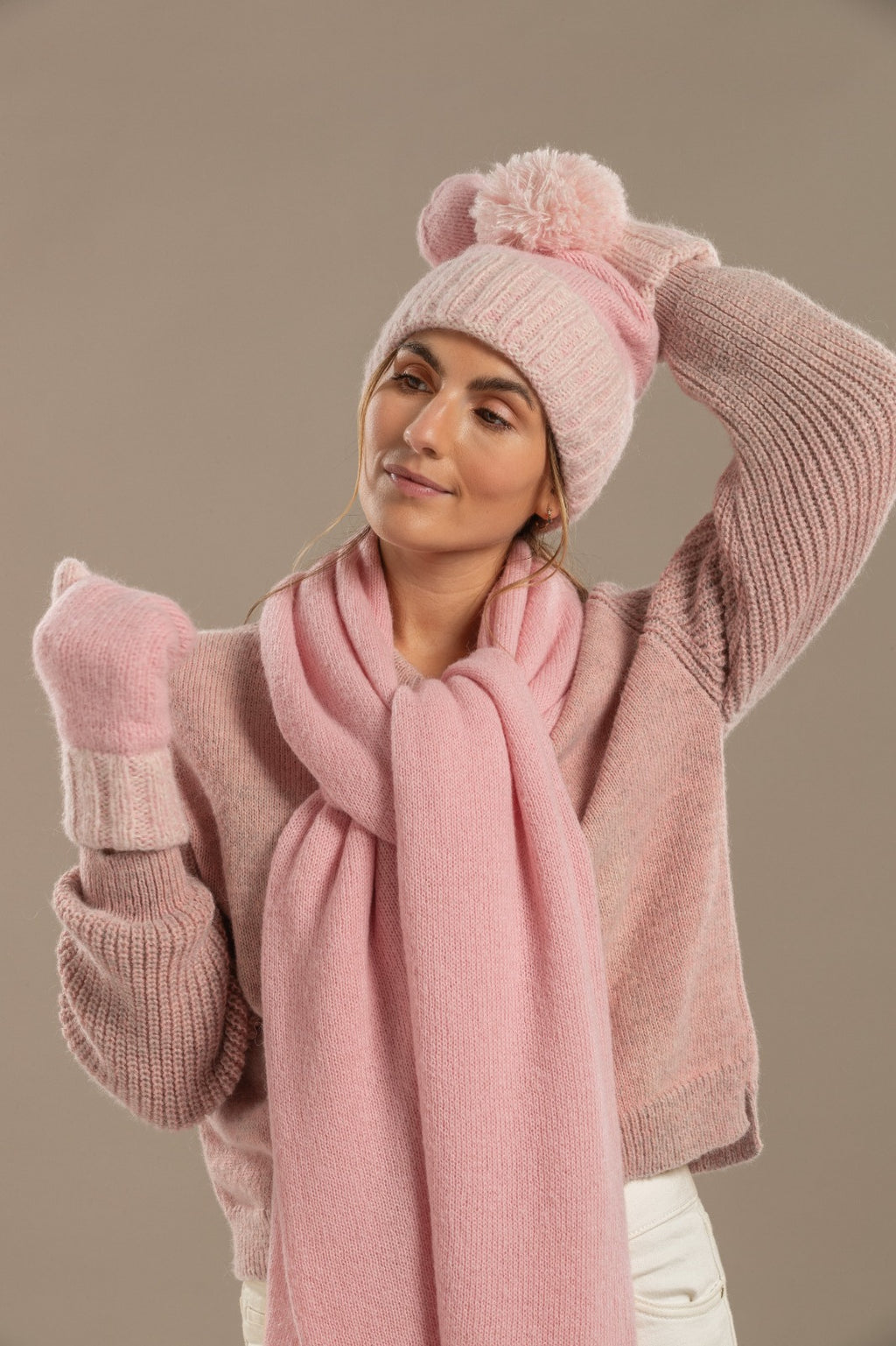 Zita ~ alpaca knit hat, powder pink mélange